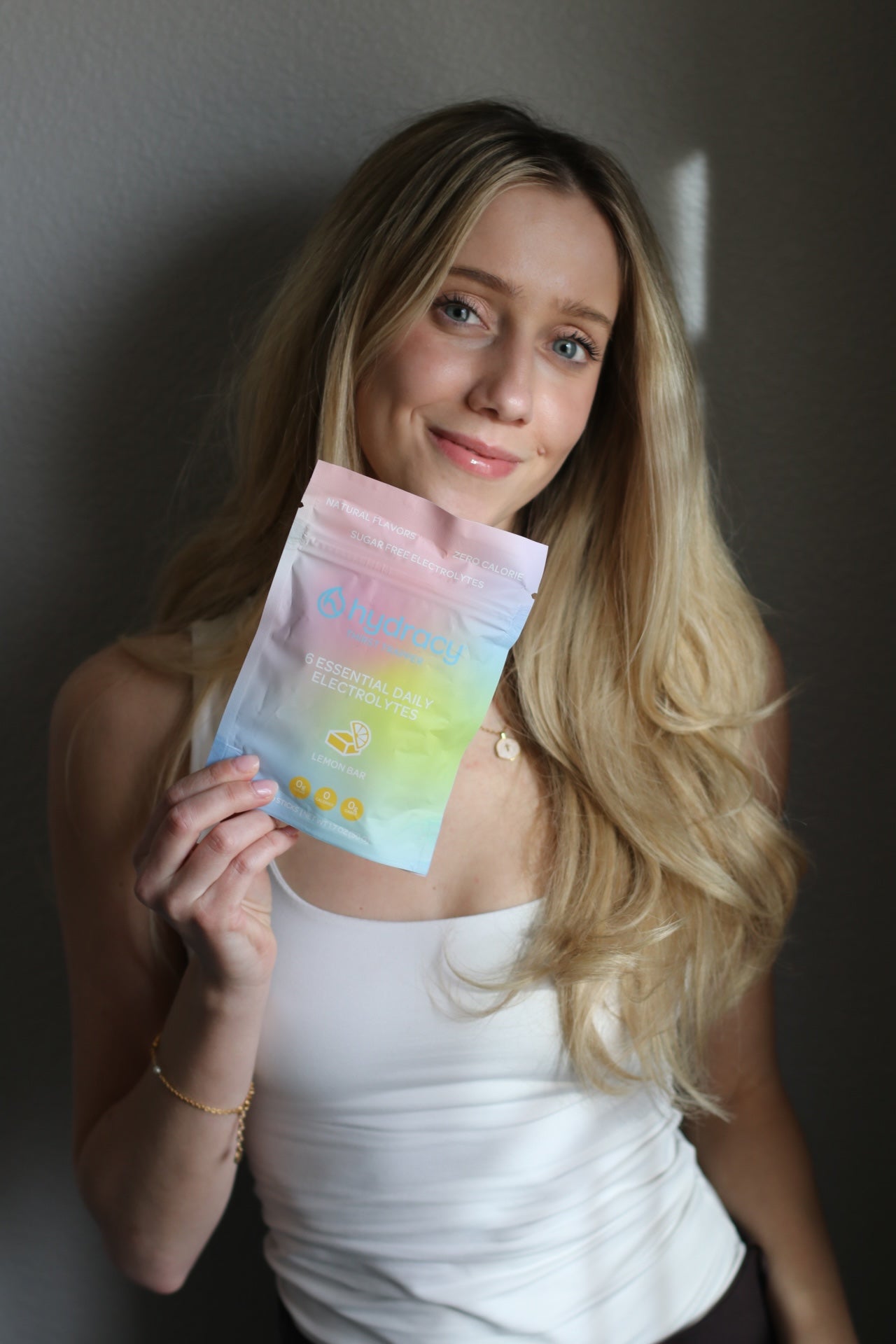 Renata with Hydracy gusset bag